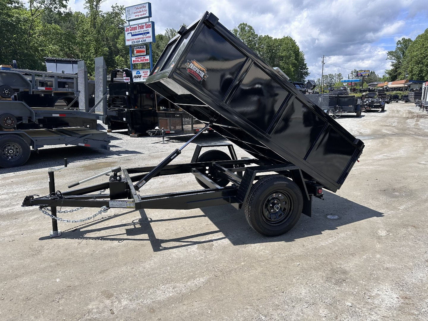 New 2025 Covered Wagon Trailers 5x8x2x3 Dump Trailer / 5x8 / 2' Side / 3500# axle / 2,000# Payload Capacity/ 1,000# Dump Capacity / Manual Hydraulic Pump