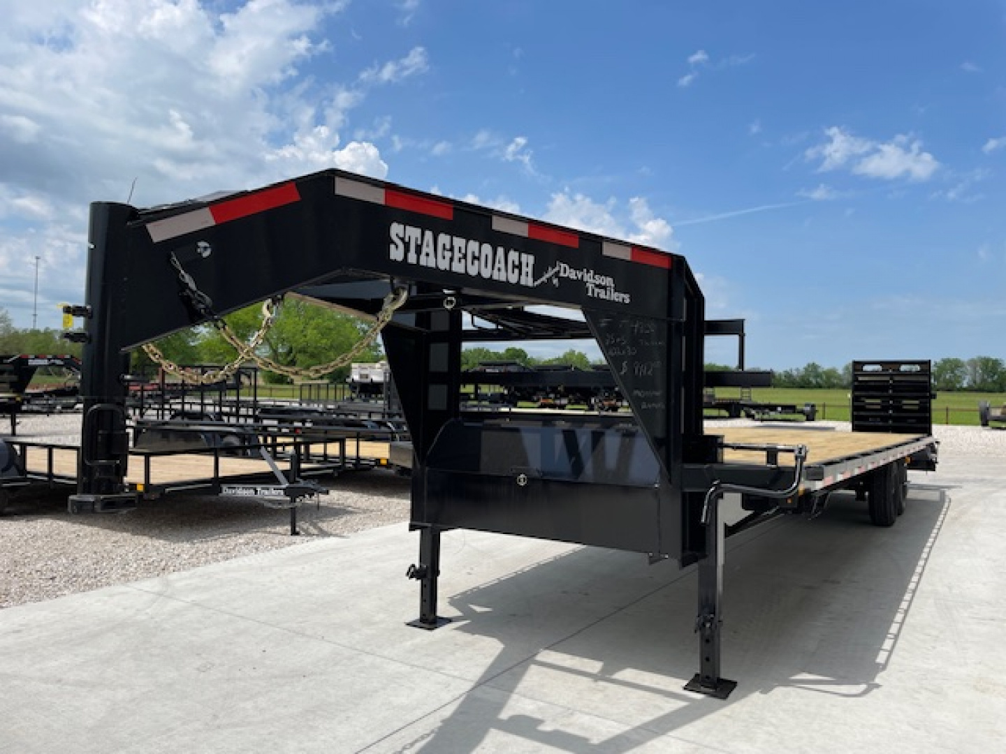 New 2026 DAVIDSON 102X30 (25+5) DECKOVER GOOSENECK (2) TANDEM 8000lb AXLES, GVWR 16,000lbs, MONSTER RAMPS