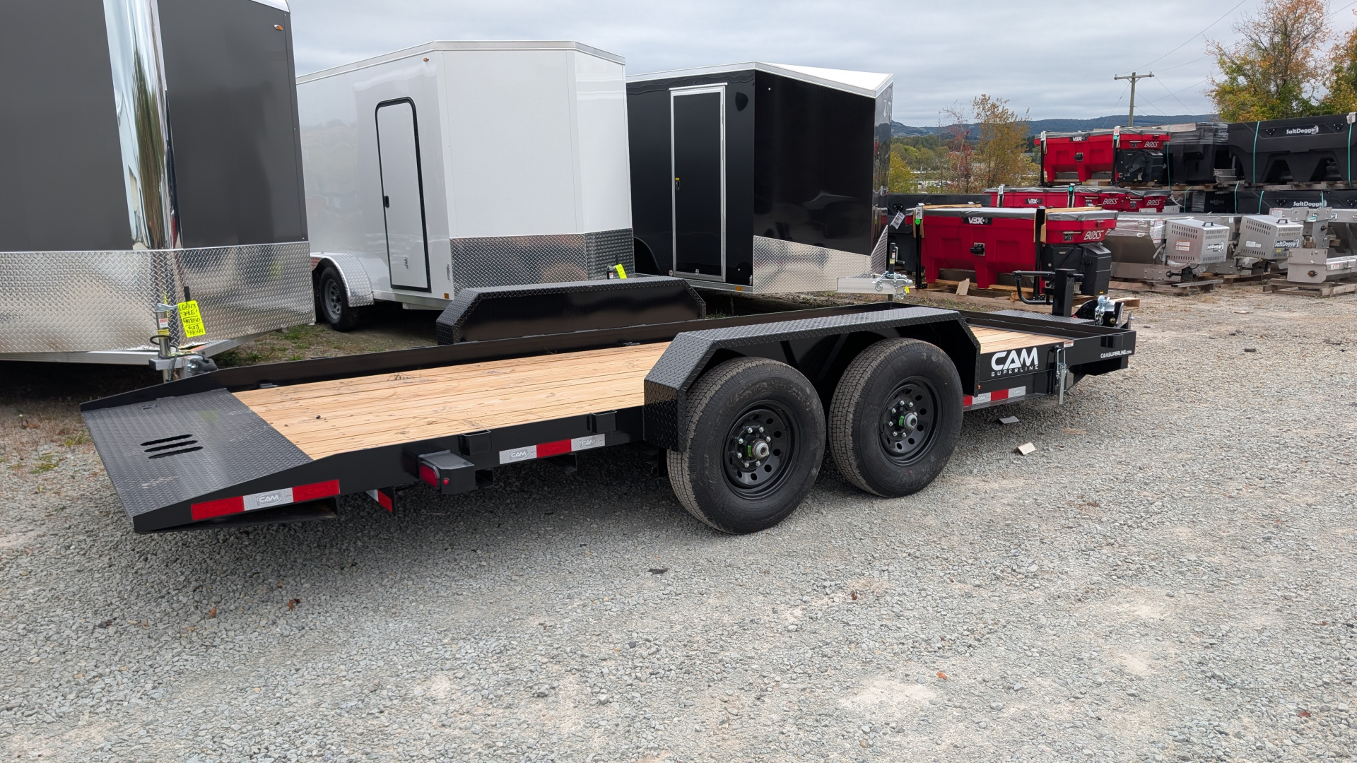 New 2025 CAM Superline 18' Lo Pro Full Tilt Equipment Trailer (7K AXLES)