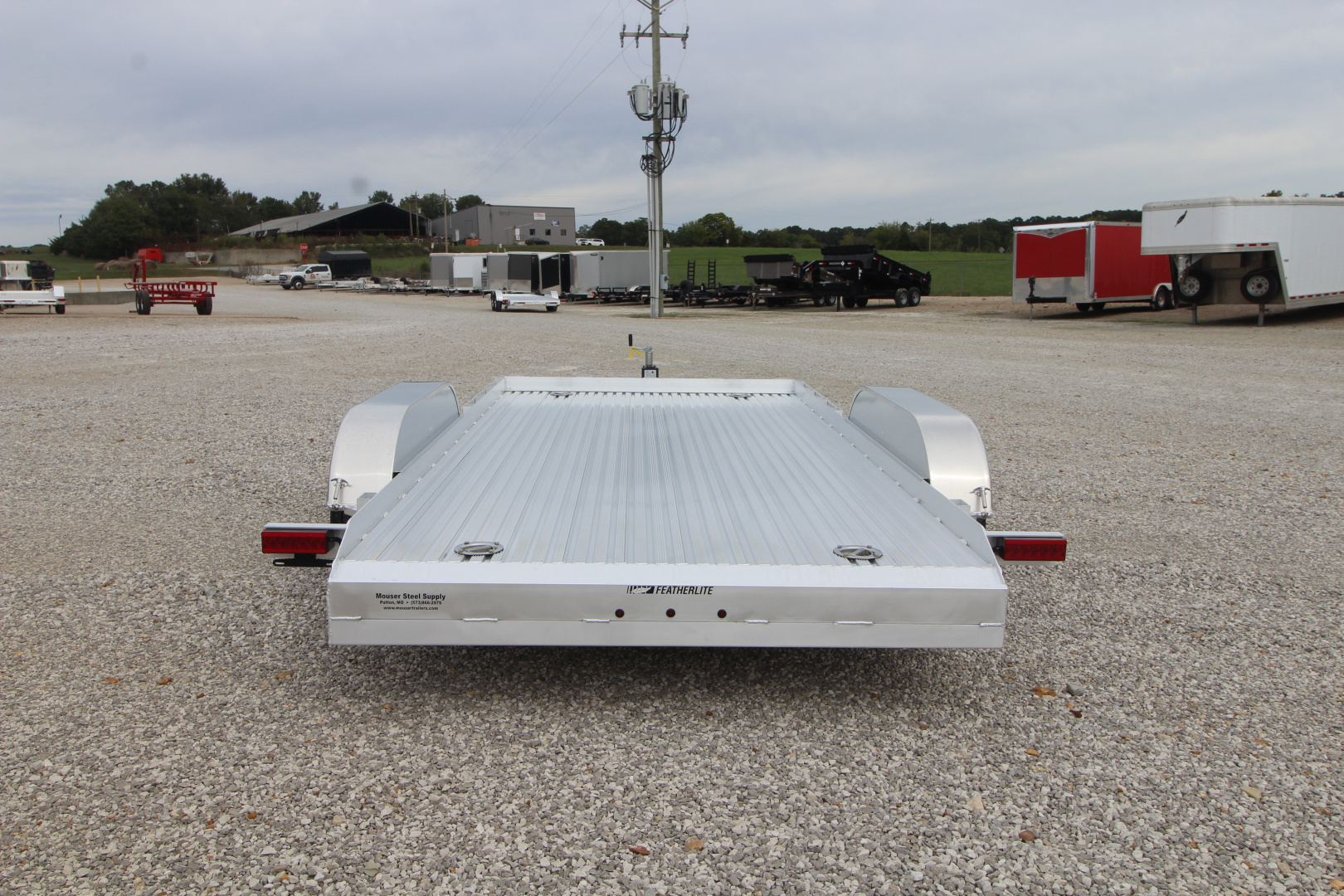 New 2026 Featherlite Trailers 3110-0014 Car / Racing Trailer