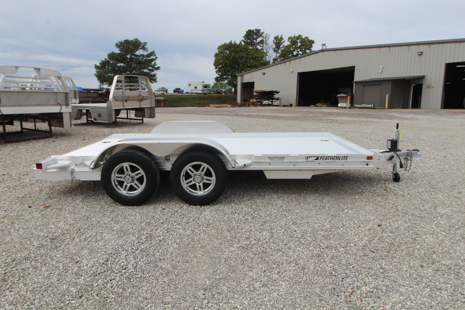 New 2026 Featherlite Trailers 3110-0014 Car / Racing Trailer