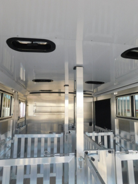 New 2026 Exiss Trailers Exhibitor 716W 6 Pen Stock Combo Trailer