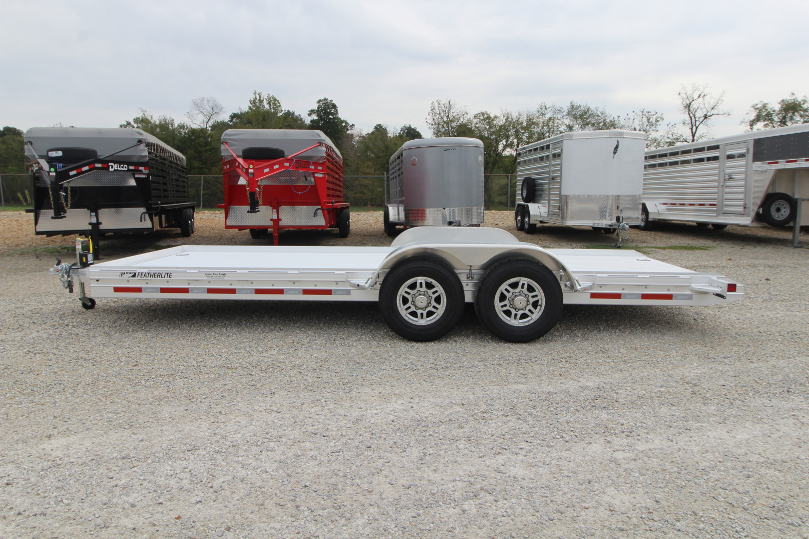 New 2026 Featherlite Trailers 3110-0020 Car / Racing Trailer