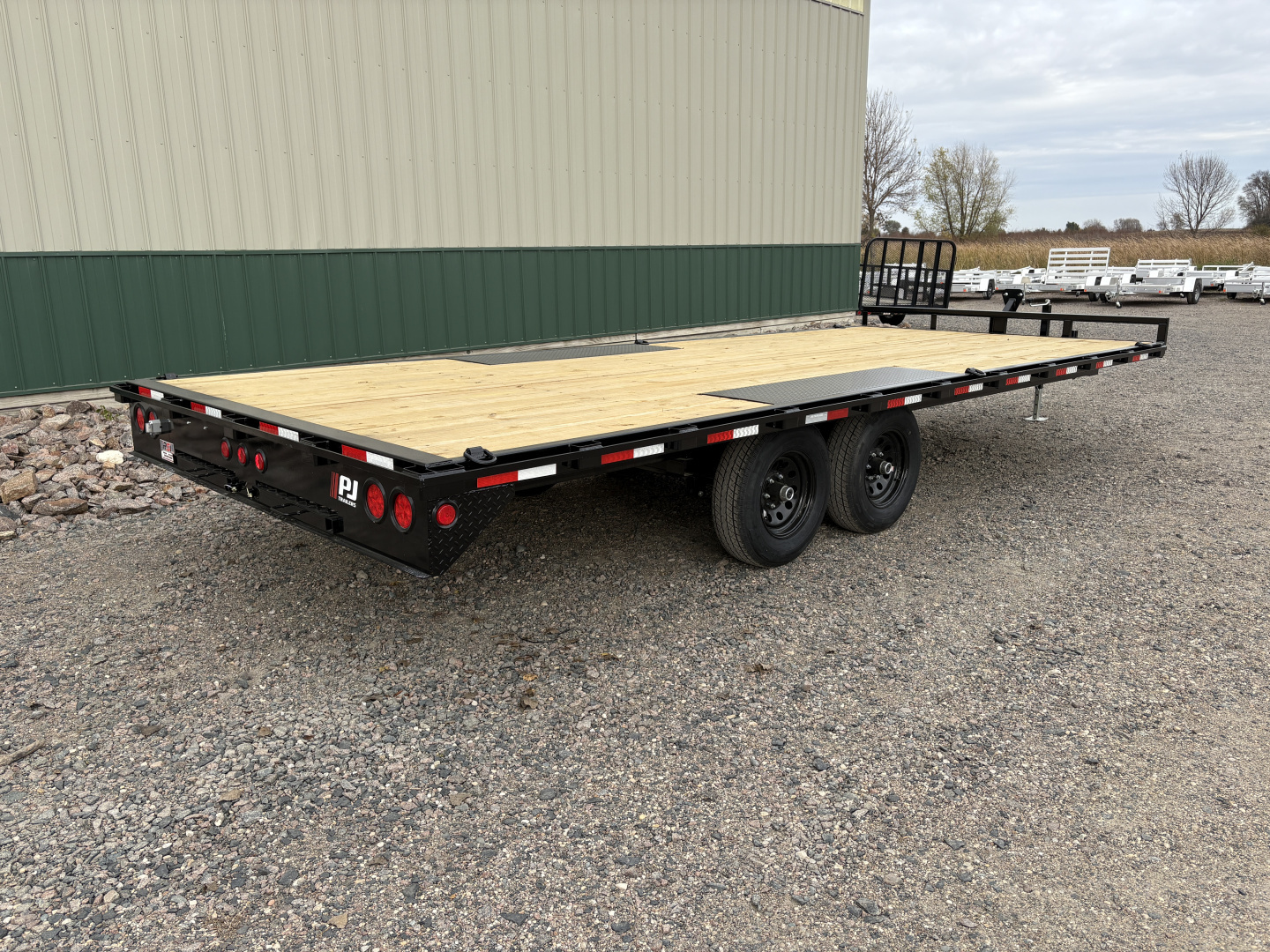 New 2026 20'x6" 10k PJ Medium Duty Deckover Trailer