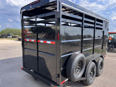New 2026 Delco Trailers 3 Horse Slant Trailer