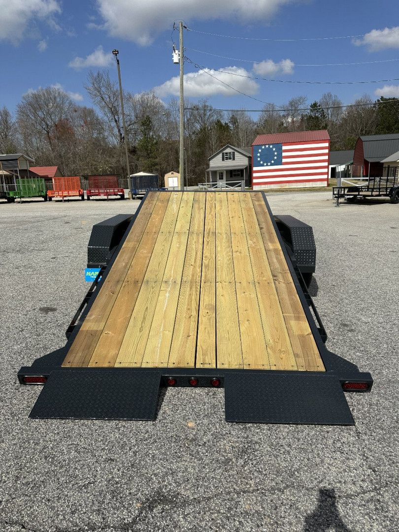 New 2025 JOBSITE 22' 15K TILT EQUIPMENT TRAILER