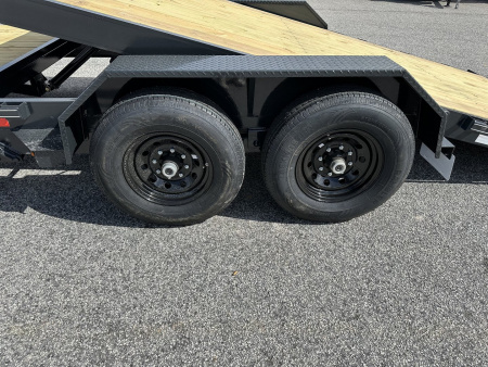 New 2025 JOBSITE 22' 15K TILT EQUIPMENT TRAILER