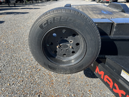 Used 2023 MAXXD 102" X 24' 16K Power Tilt Trailer