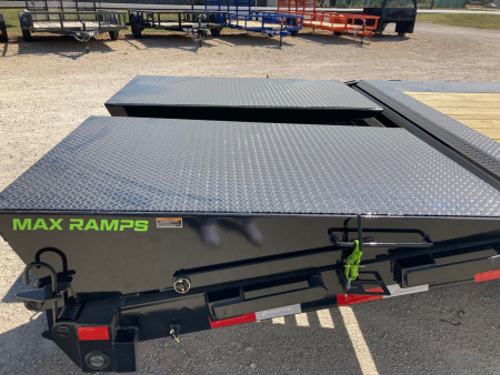 New 2026 Load Trail GP 102" x 30' Single Wheel Low-Pro Gooseneck