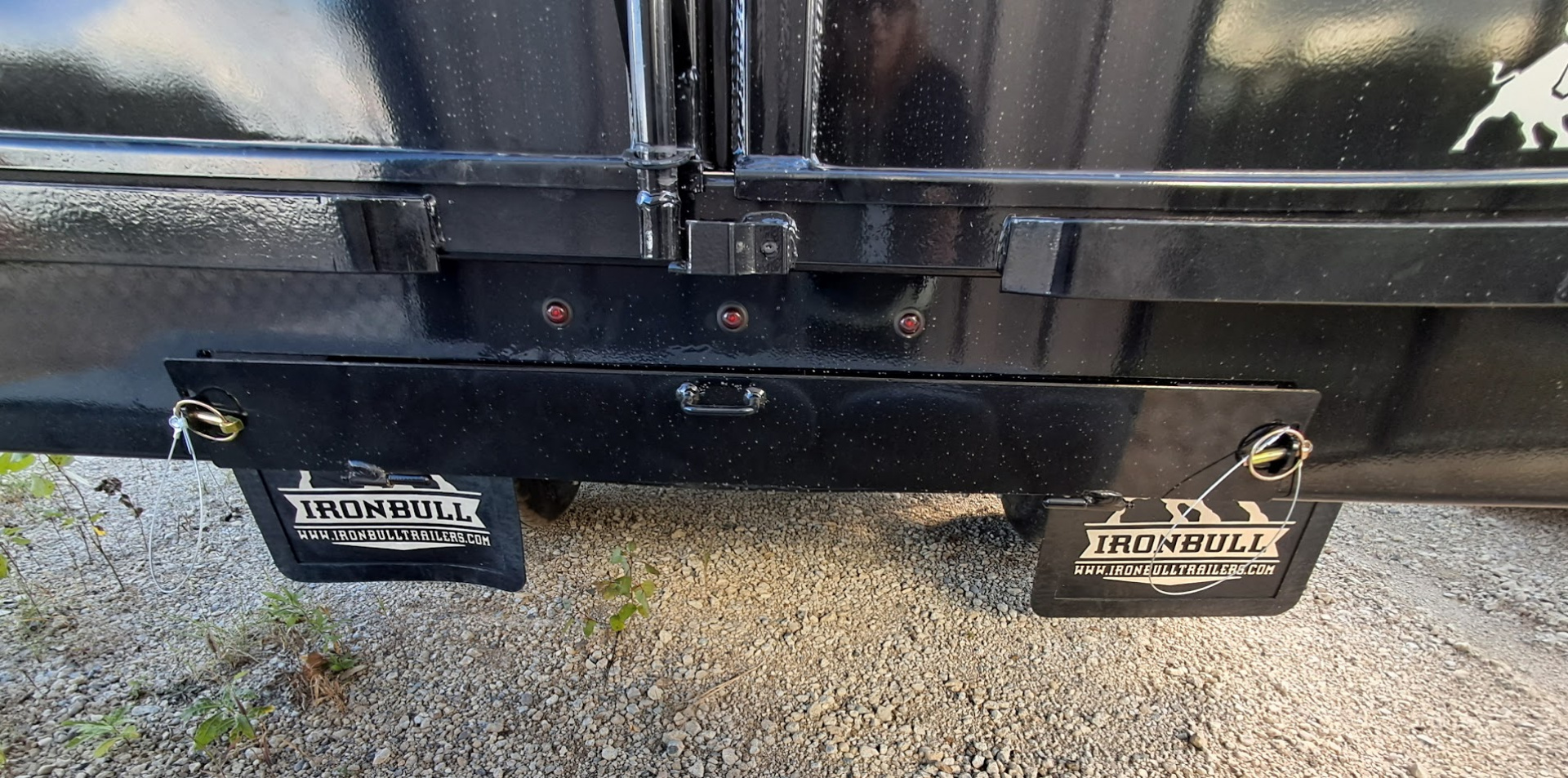 New 2026 Iron Bull DMG0220102-10000 Gooseneck Dump Trailer 25K