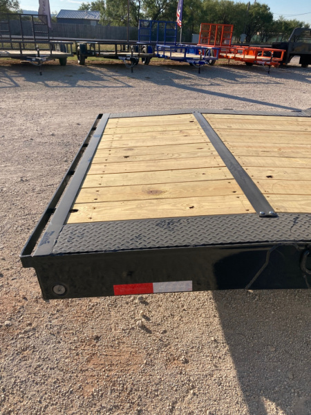 New 2026 Load Trail GC 102" x 28' Tandem Gooseneck Carhauler