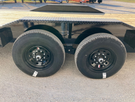 New 2026 Load Trail GC 102" x 28' Tandem Gooseneck Carhauler