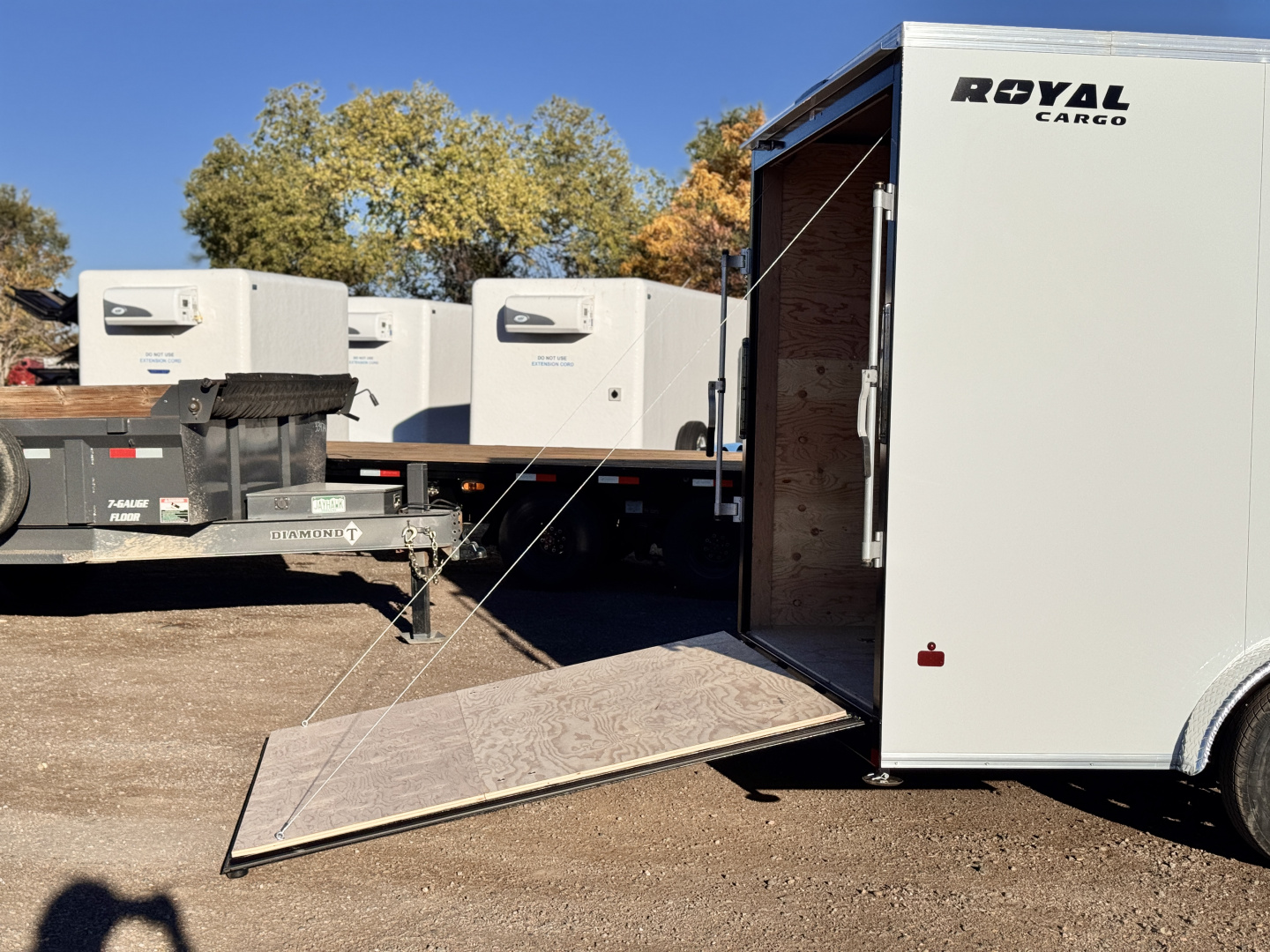 New 2026 Royal Cargo Trailers 7.5-16-1.5V Enclosed