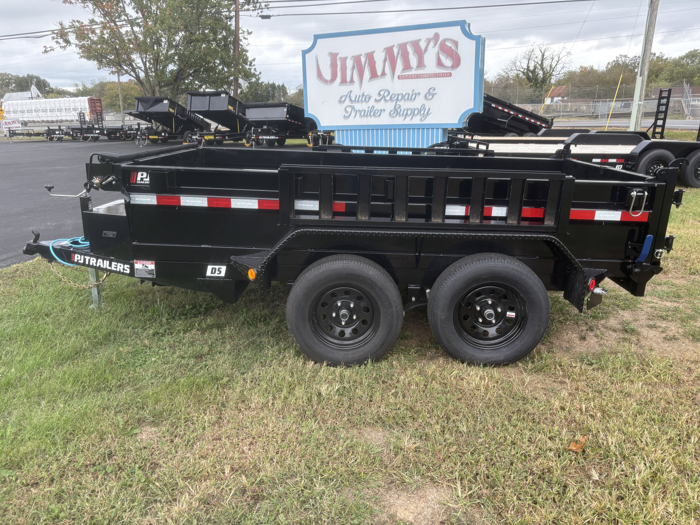 New 2026 PJ Trailers 10'x60" Utility Dump Trailer