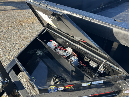 New 2026 MAXXD Dump Trailer | 14' x 83" | 14K GVWR
