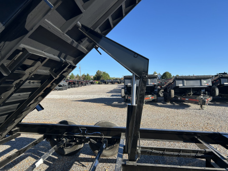 New 2026 MAXXD Dump Trailer | 14' x 83" | 14K GVWR