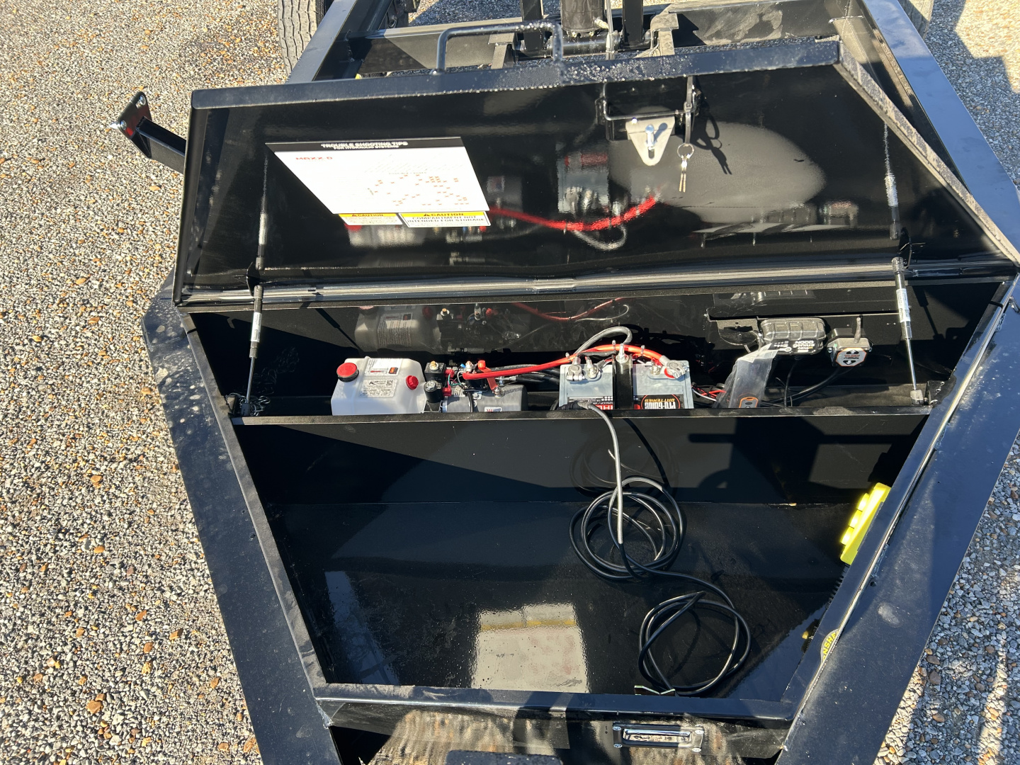 New 2026 MAXXD Dump Trailer | 14' x 83" | 14K GVWR