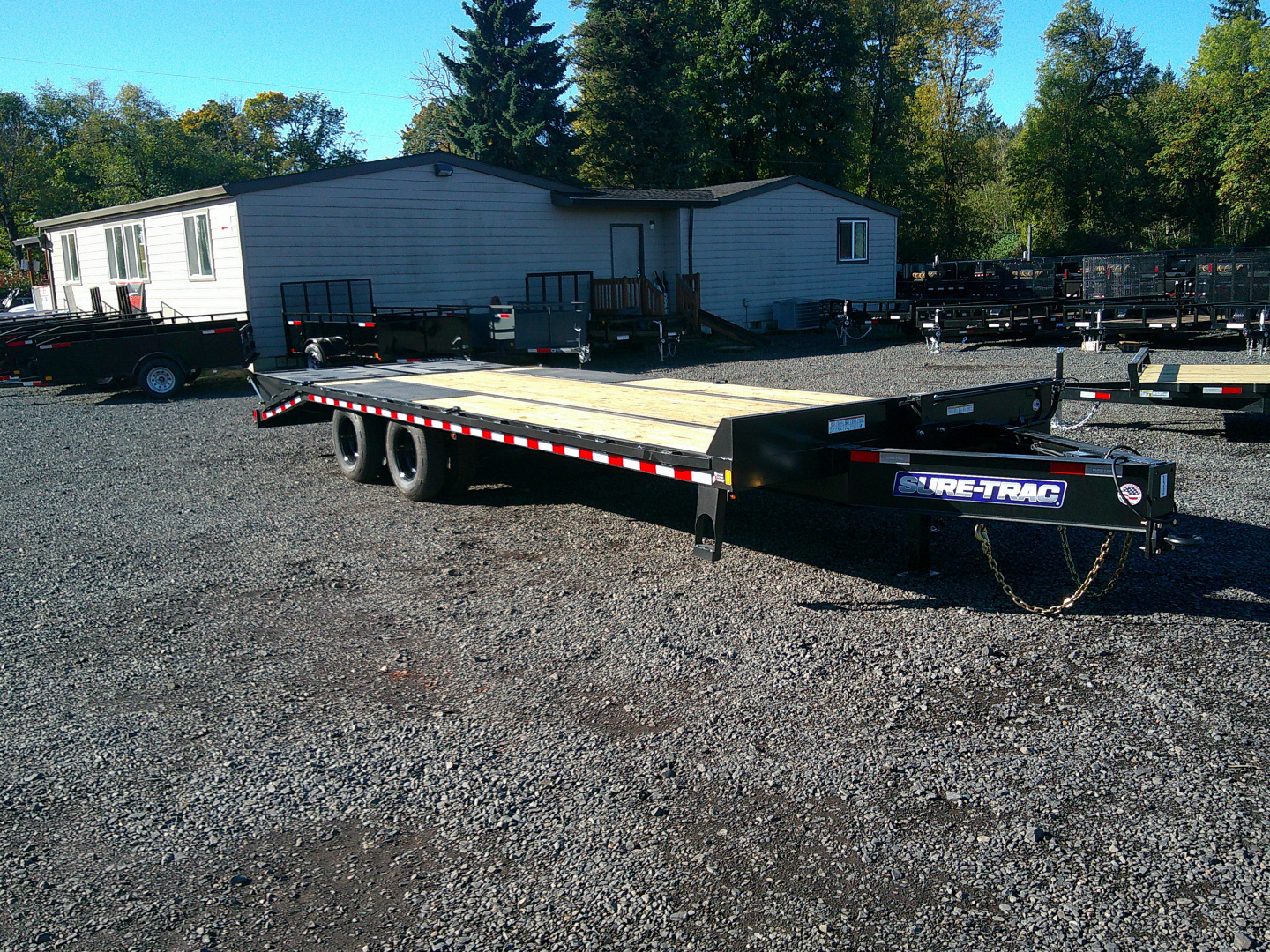 New 2026 Sure-Trac 8.5x25 (20+5) Deckover Trailer 22.5 GVWR