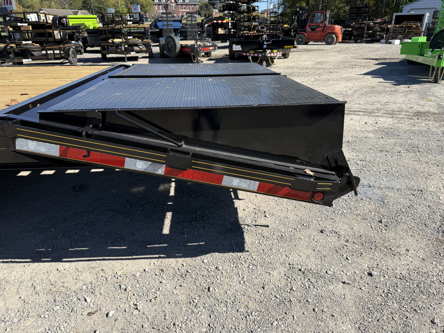 New 2026 P & T Trailers 14K 25+5 MEGA Equipment Trailer