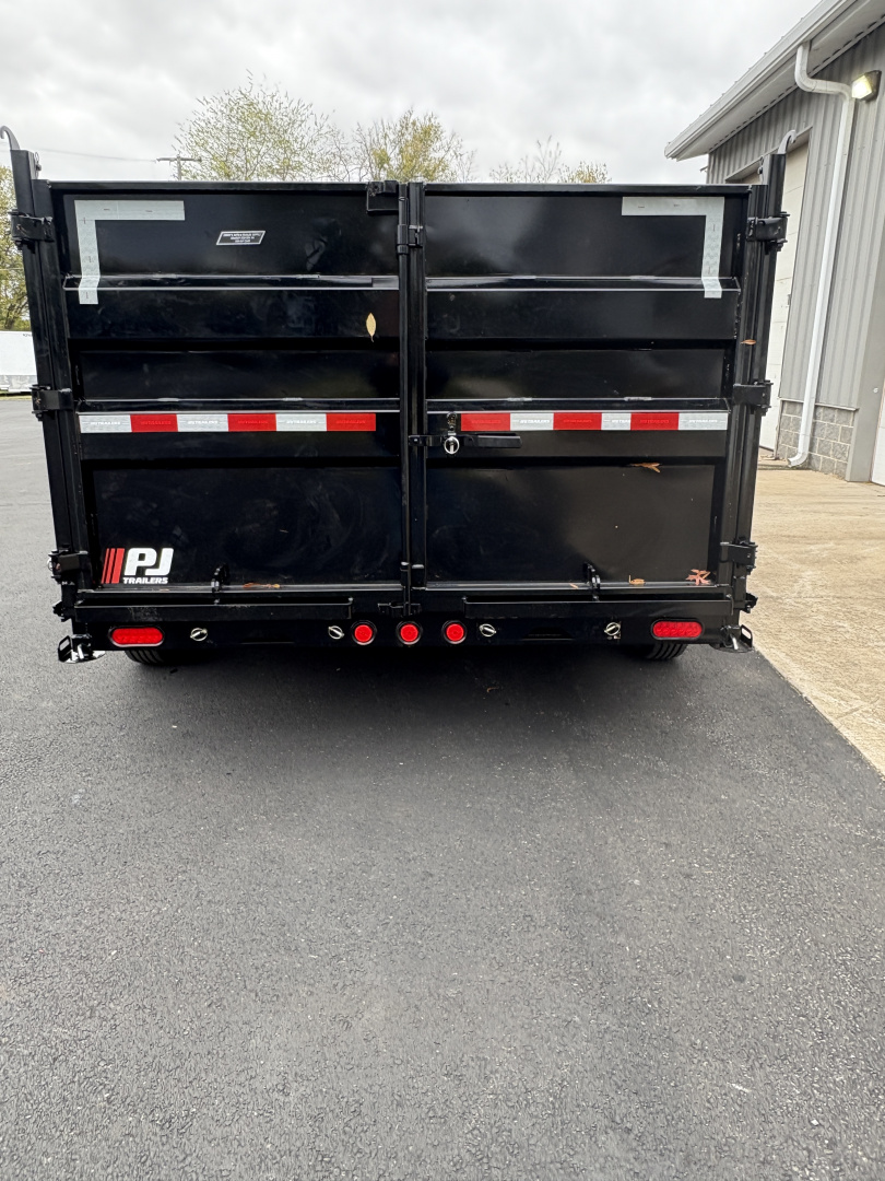 New 2026 PJ Trailers 14' x 83" Low Pro High Side Dump Trailer
