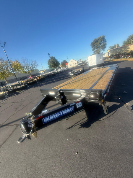 New 2026 Sure-Trac 8.5x20+5 17.6k Heavy Duty Low Pro Beavertail Deck over Deckover Trailer