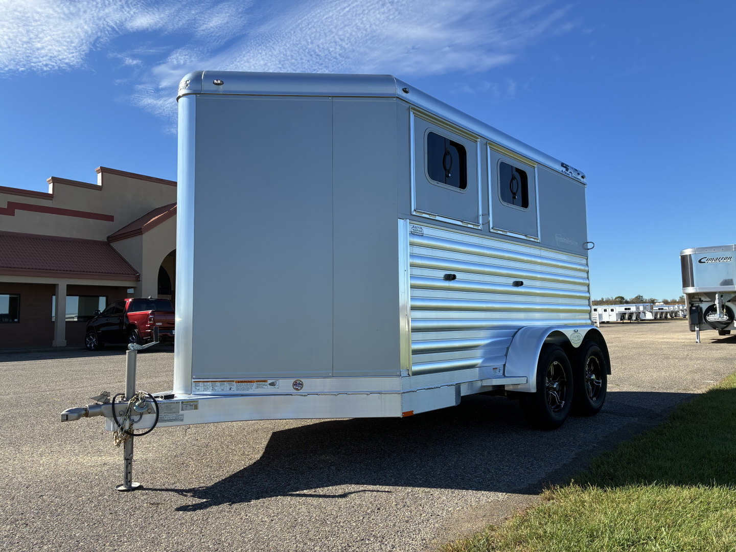 Used 2025 4-Star 2H BP Slant Load Horse Trailer - DEMO