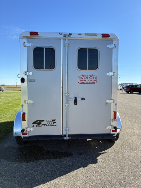 Used 2025 4-Star 2H BP Slant Load Horse Trailer - DEMO