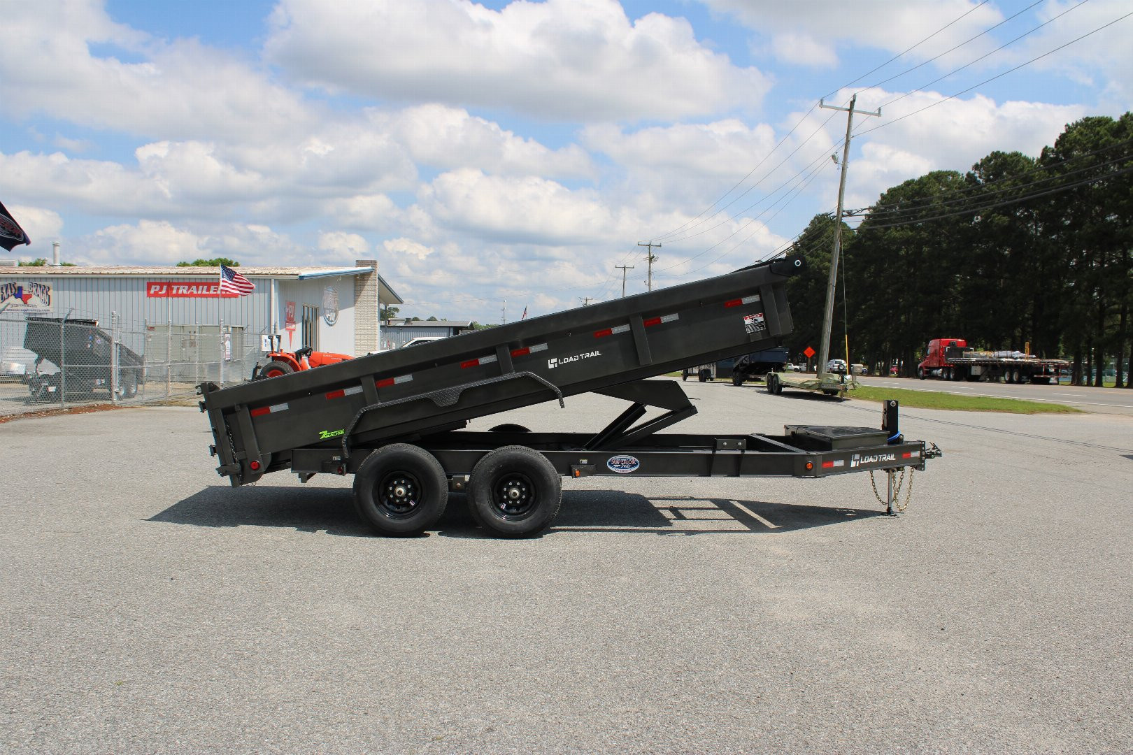 New 2026 Load Trail 7X16 14K Low Pro w/ 2' Sides Dump Trailer