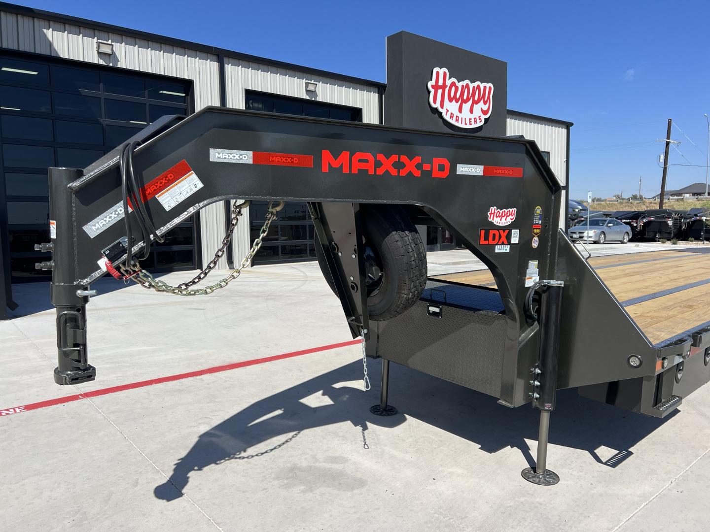 New 2026 MAXX-D 102"x40' Low-Pro Air-Ride w/ Duals- LDX