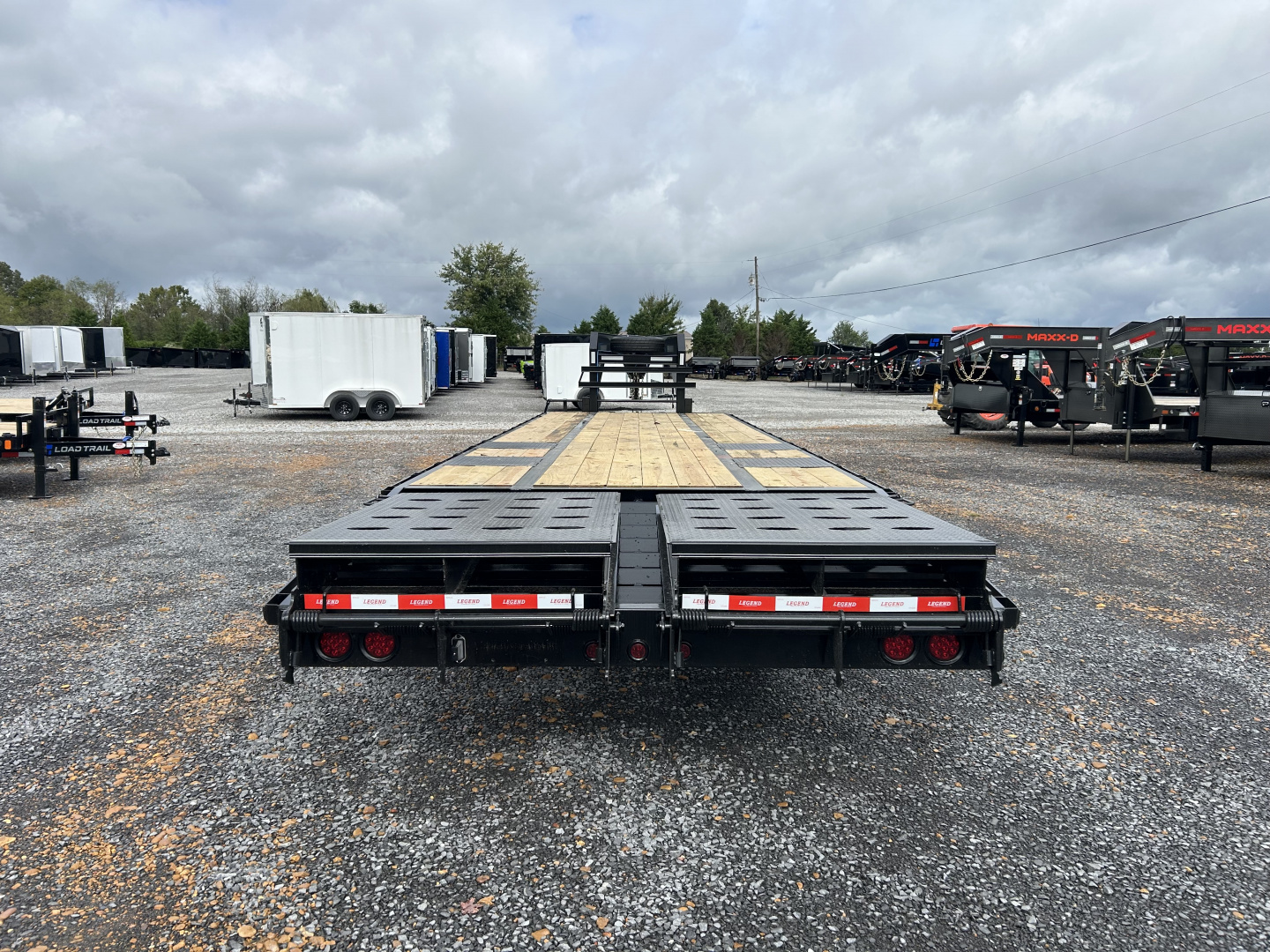 New 2026 Legend 102"X32' 22.5K Gooseneck Flatbed Trailer