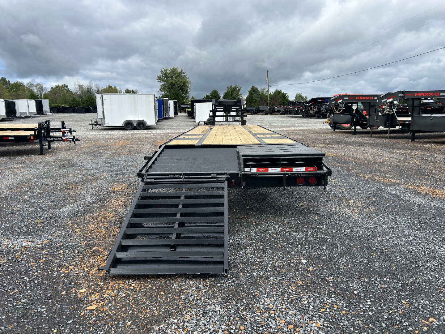 New 2026 Legend 102"X32' 22.5K Gooseneck Flatbed Trailer