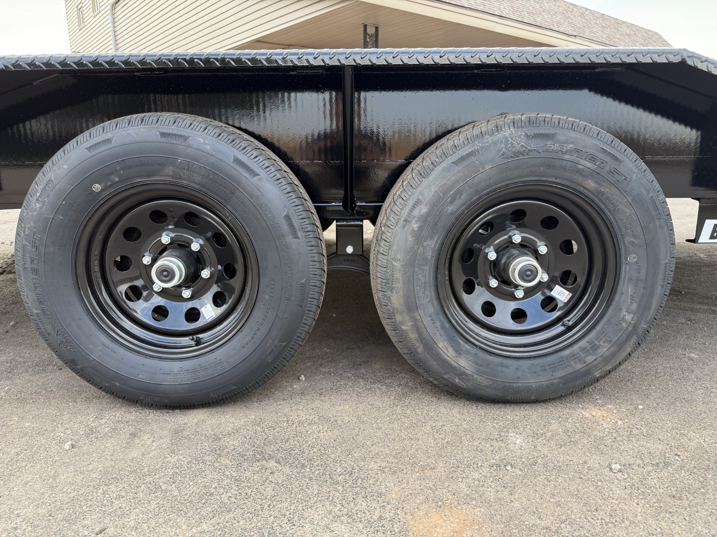 New 2026 PJ 102"x20' Superwide Buggy Hauler – B5