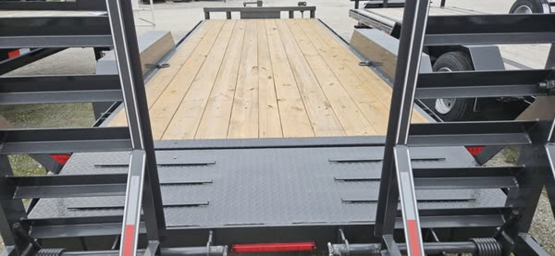 New 2025 Maxwell 20' Skid Steer Flatbed Trailer