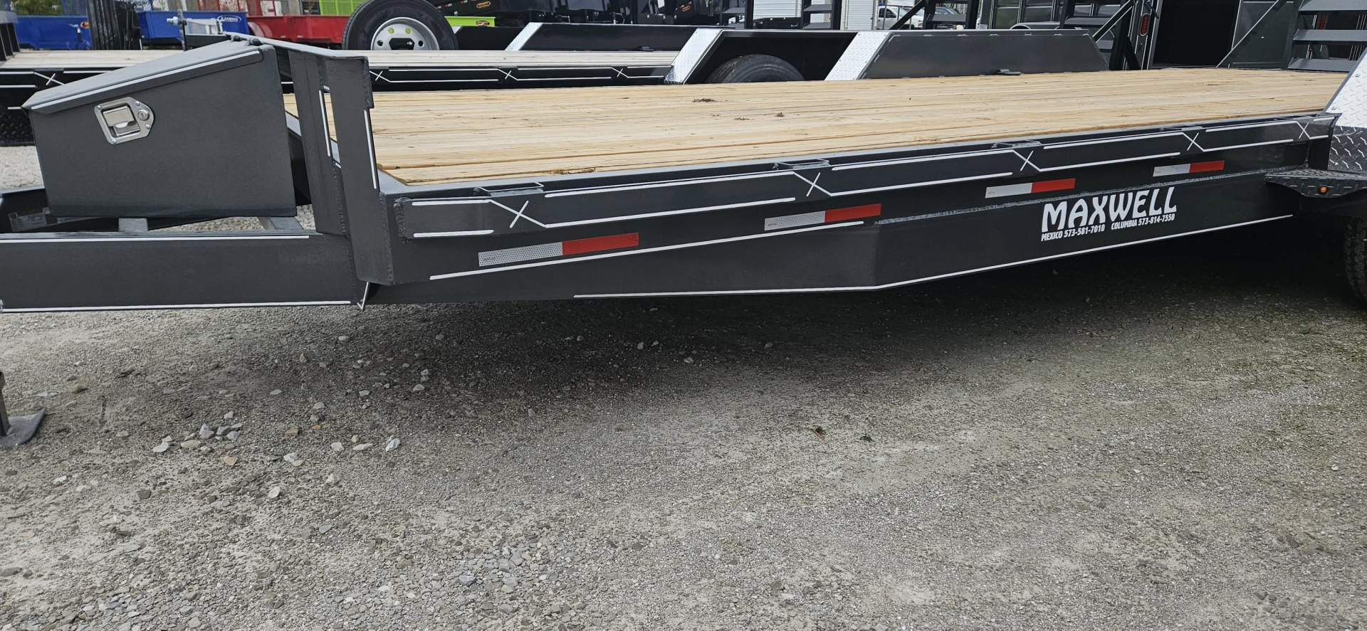 New 2025 Maxwell 20' Skid Steer Flatbed Trailer