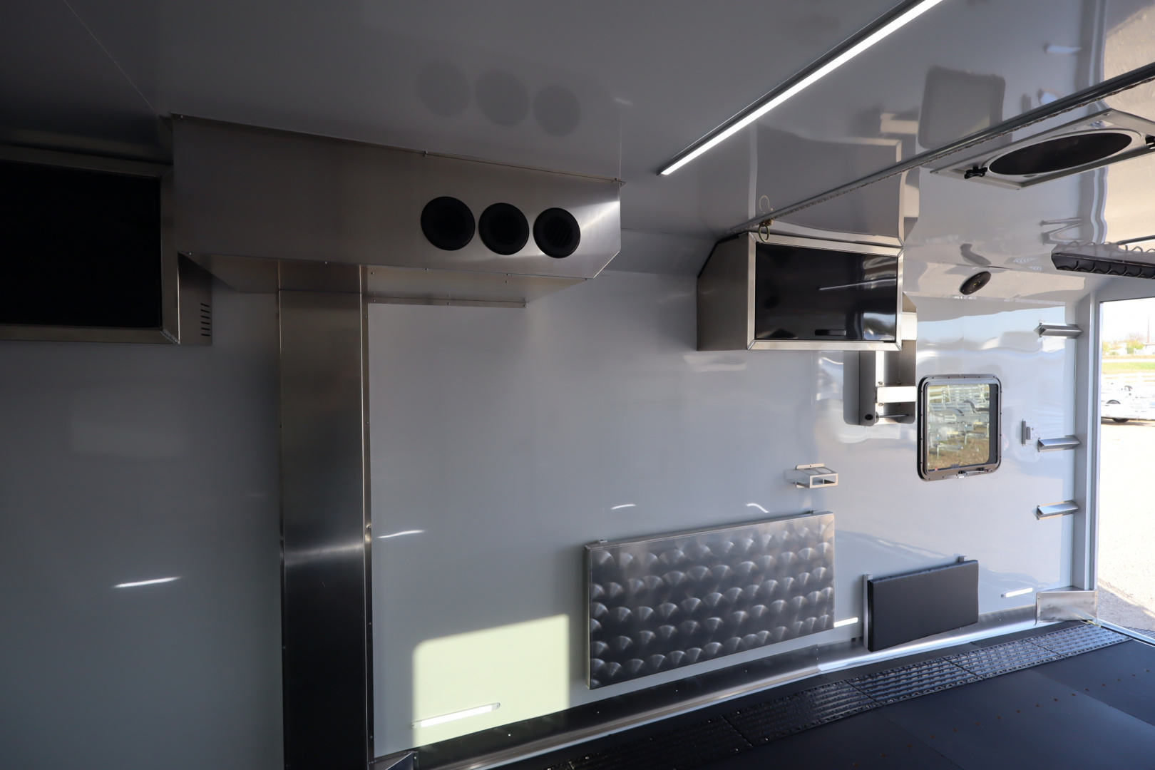 New 2026 Trails West RPM 28' Gooseneck Snowmobile Trailer