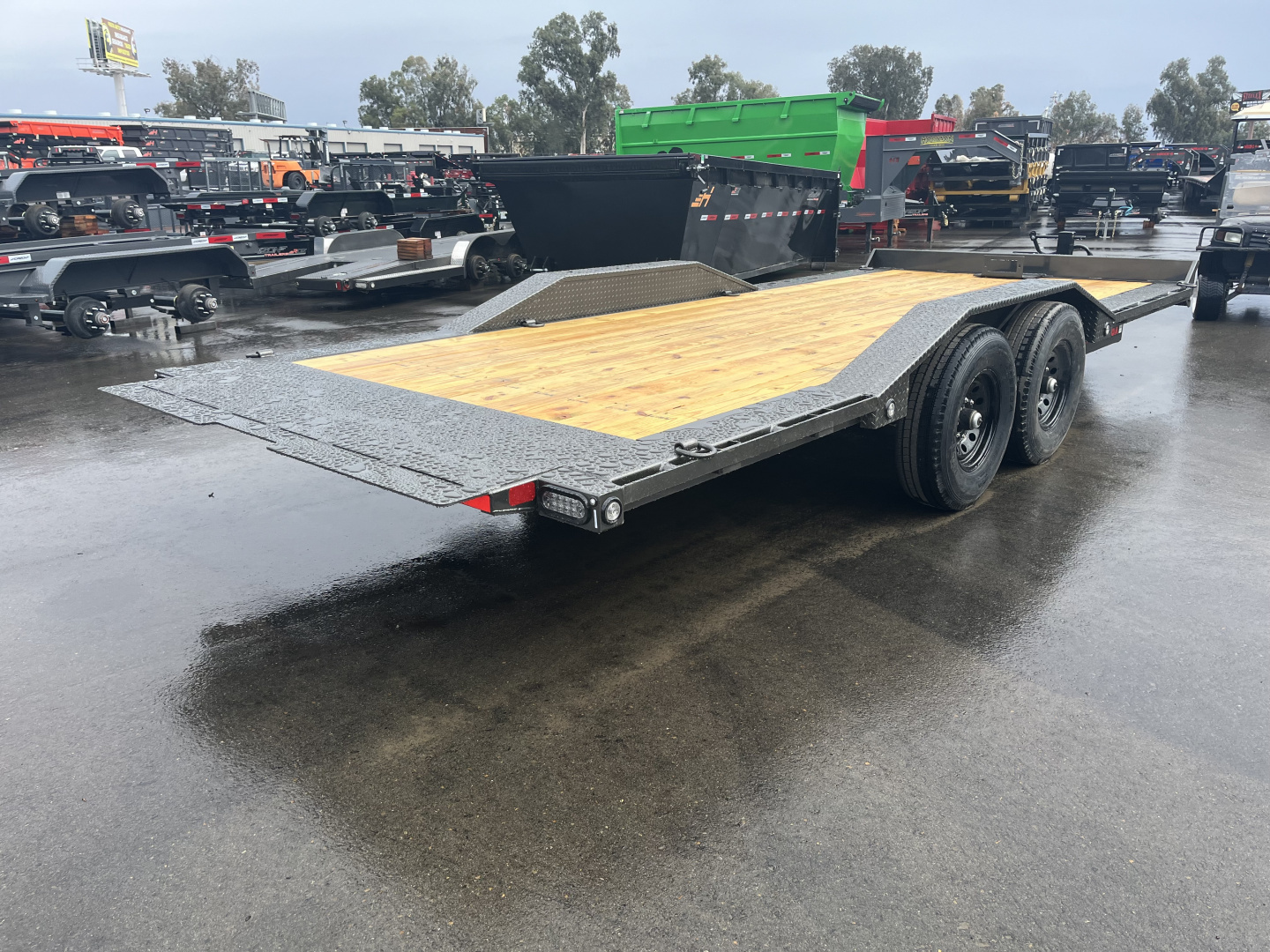 New 2026 MAXX-D T6B10220 Equipment Trailer