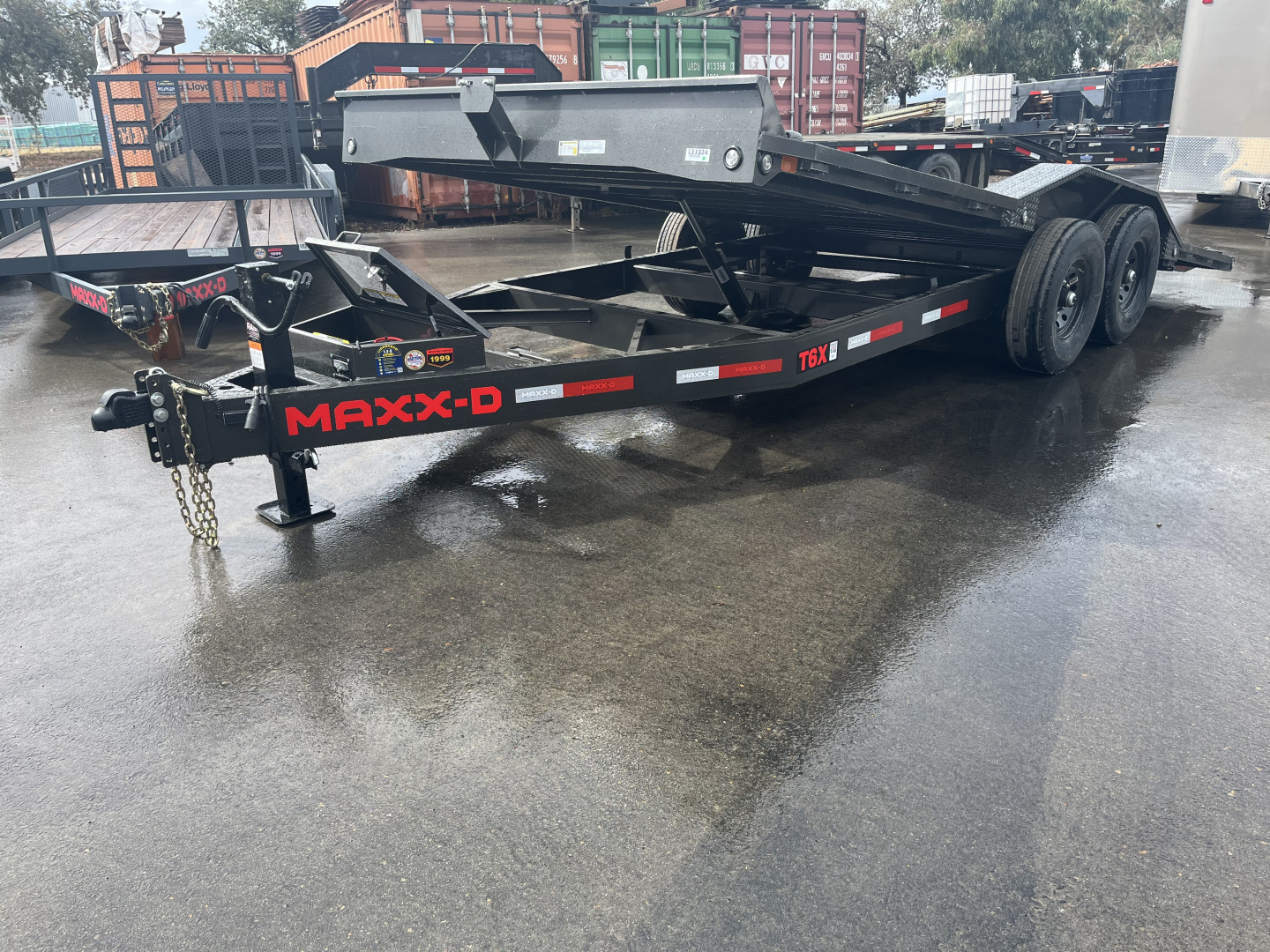 New 2026 MAXX-D T6B10220 Equipment Trailer