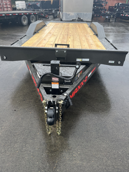 New 2026 MAXX-D T6B10220 Equipment Trailer