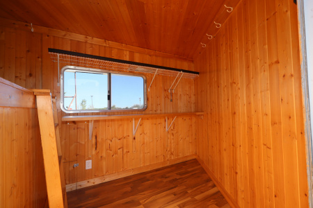 Used 2002 Exiss Trailers 5 Horse Gooseneck Horse Trailer