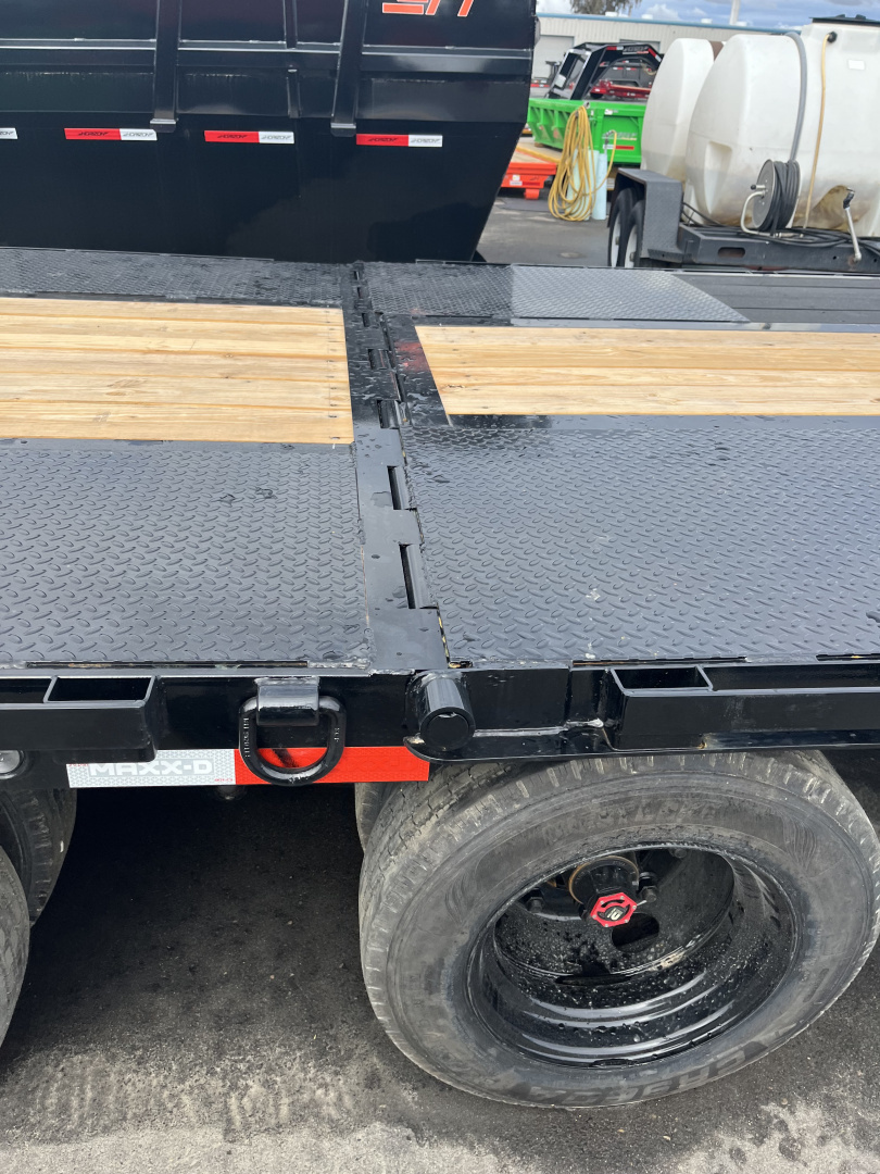 New 2026 MAXX-D YHB10240 Flatbed Trailer