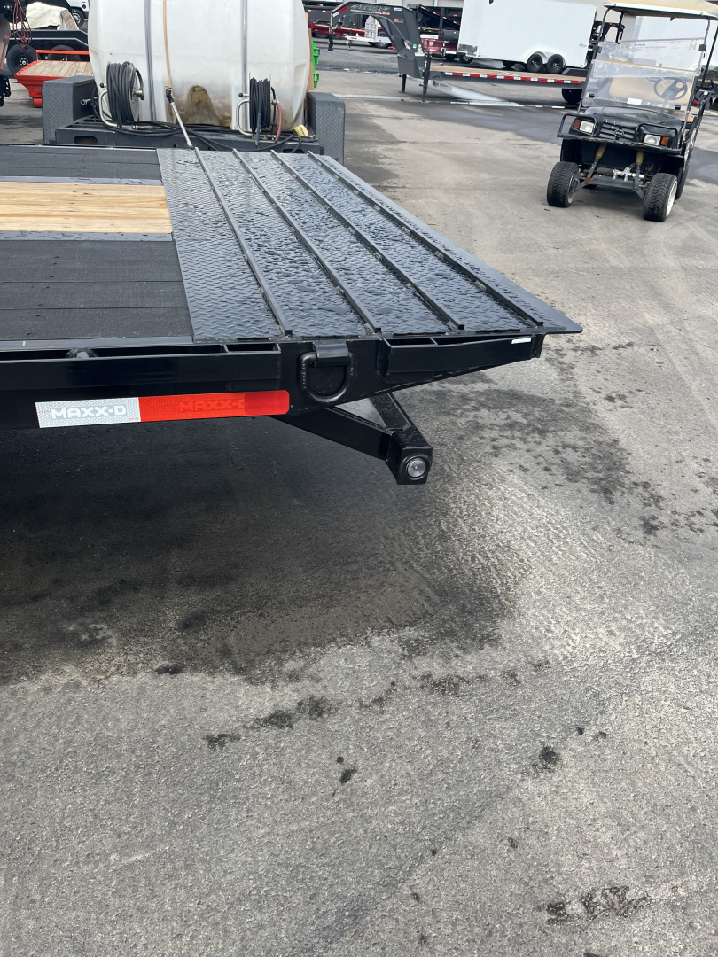 New 2026 MAXX-D YHB10240 Flatbed Trailer