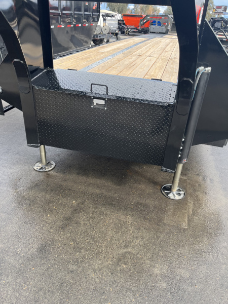 New 2026 MAXX-D YHB10240 Flatbed Trailer