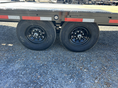 New 2026 MAXXD 102"X24' 15K Flatbed Trailer