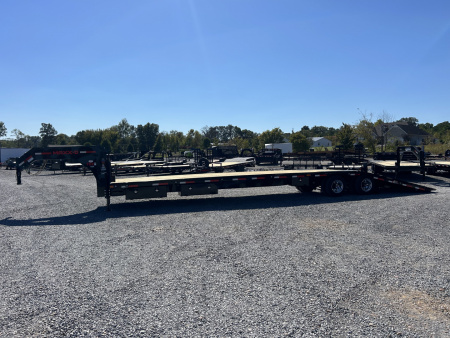 New 2026 MAXXD Gooseneck Trailer | 40' x 102' 30K GVWR