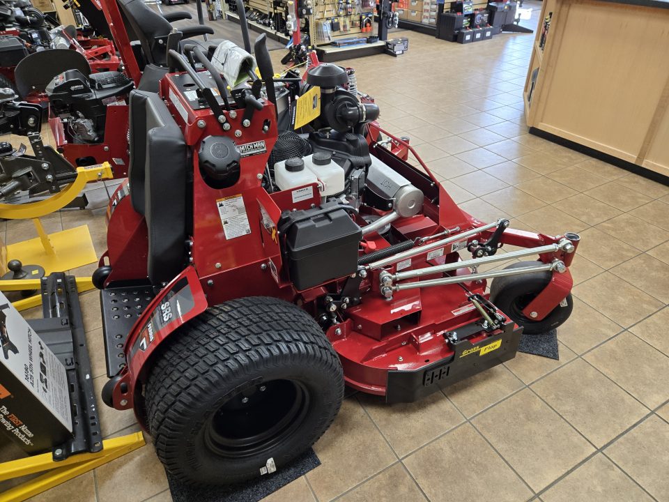 New Ferris SRS Z3X 60" Commercial Stand On Mower, 37 HP Vanguard EFI w/Oil Guard **w/ GrassFlap