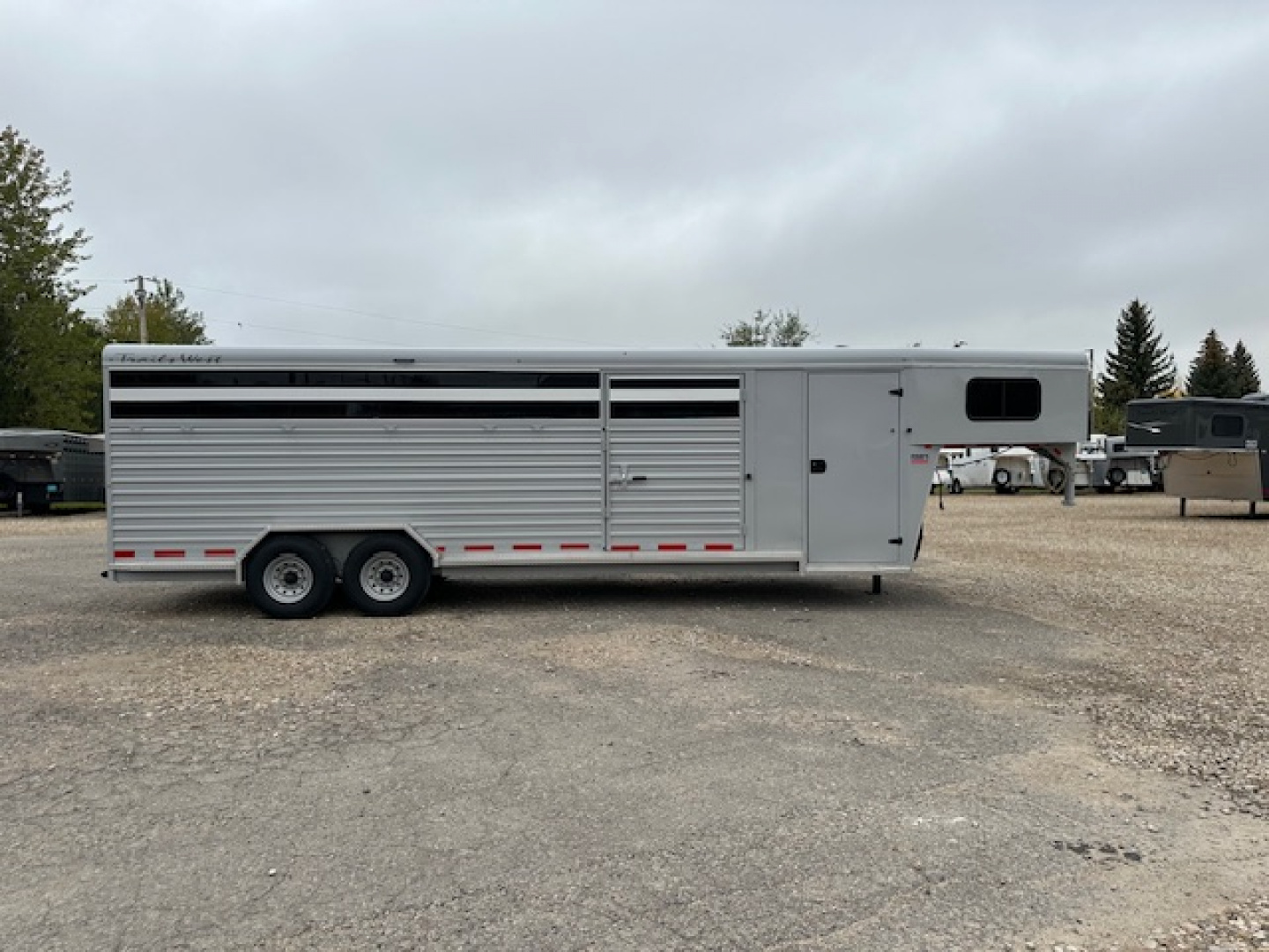 New 2026 Trails West 25' Hotshot Combo