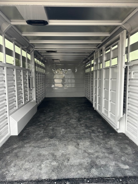 New 2026 Trails West 25' Hotshot Combo