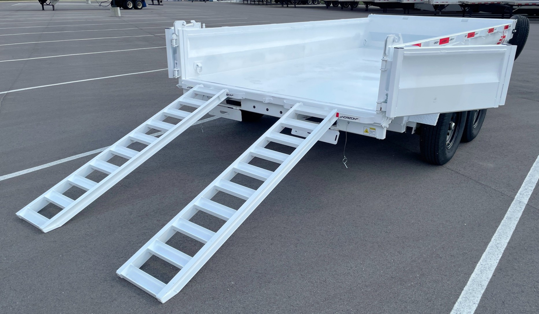 New Horizon 14'x 83" EZ7 WHITE Dump Trailer 14,000 GVWR, Spare, Ramps