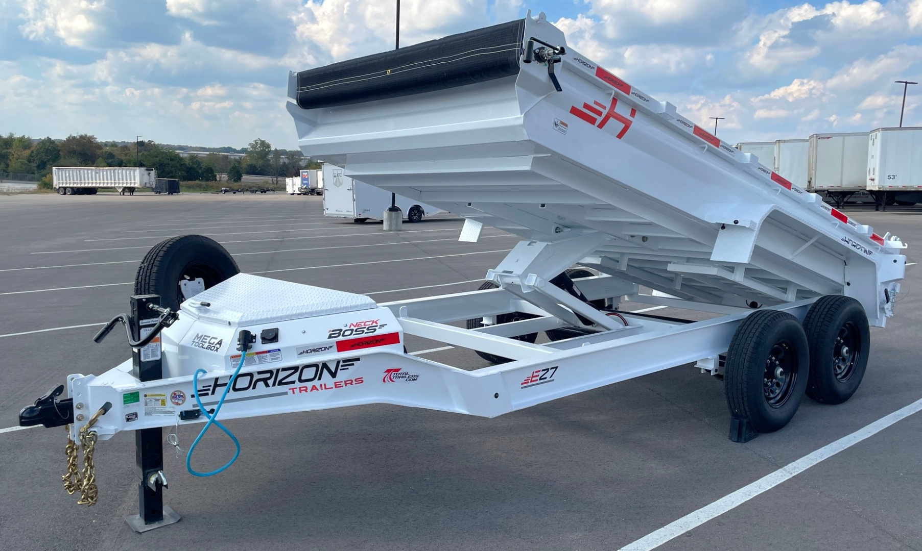 New Horizon 14'x 83" EZ7 WHITE Dump Trailer 14,000 GVWR, Spare, Ramps