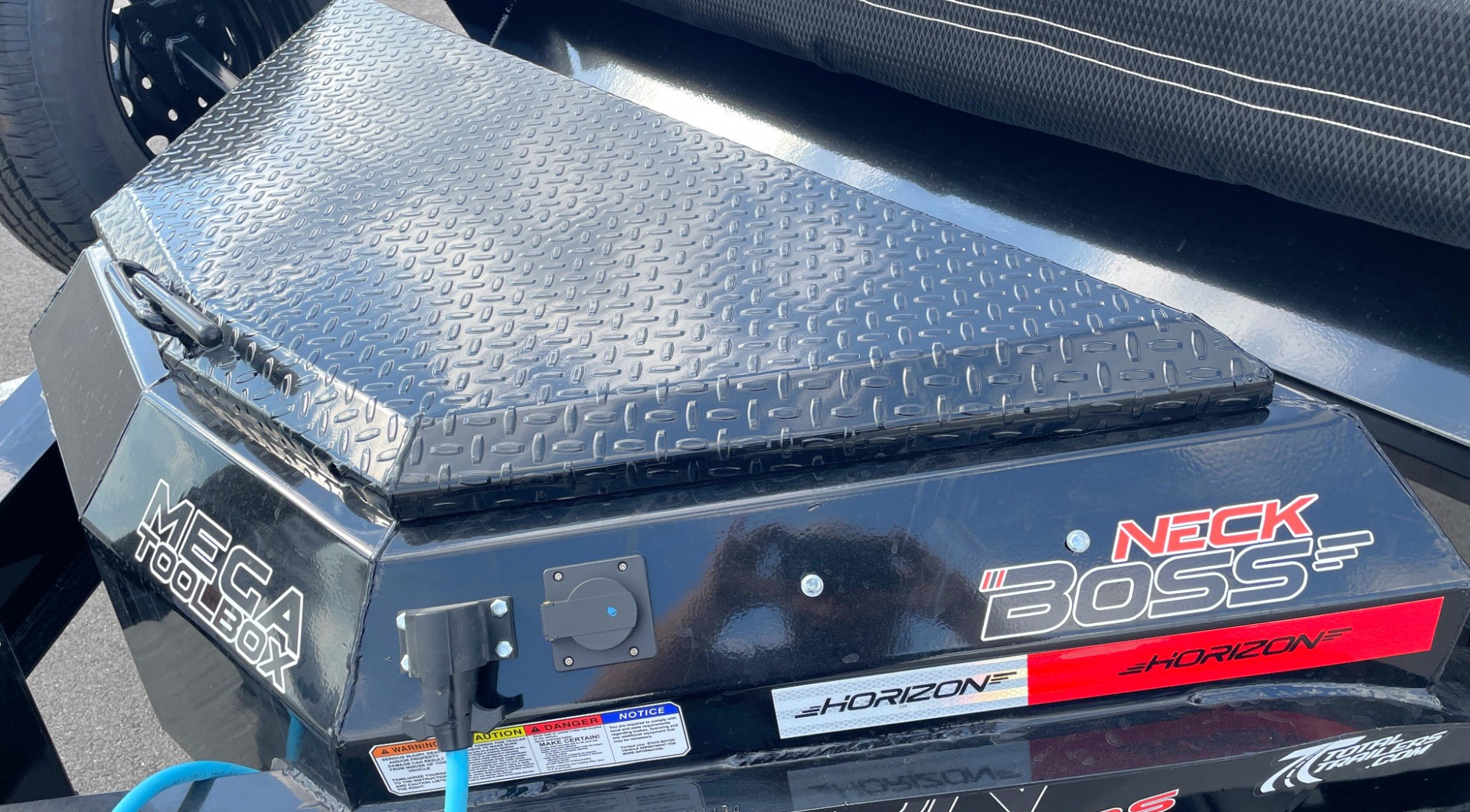 New Horizon 14'x 83" EZ7 BLACK Dump Trailer 14,000 GVWR, Spare, Ramps